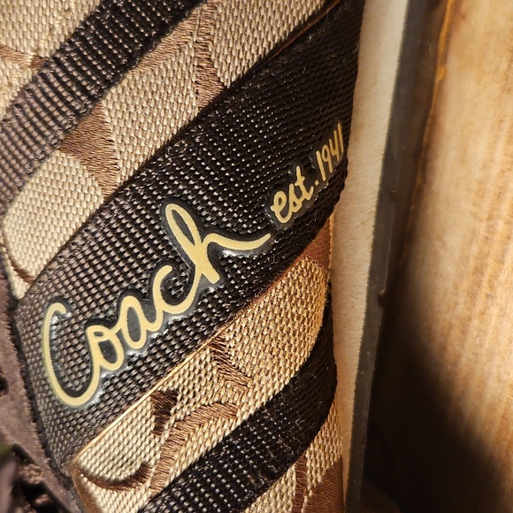 Coach HENRIETTA A1468 - SIGNATURE C Jacquard Signature Tan & Brow, 9M - Low Tops - Picture 2 of 11